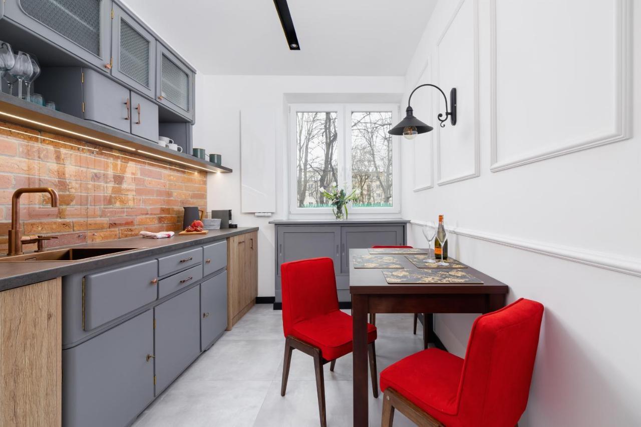 Apartments Osiedle Szkolne Cracow By Noclegi Renters Krakow Ngoại thất bức ảnh
