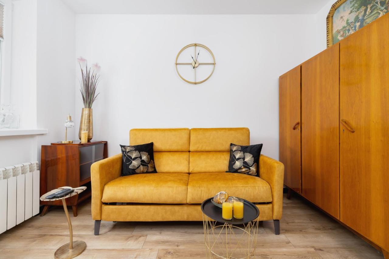 Apartments Osiedle Szkolne Cracow By Noclegi Renters Krakow Ngoại thất bức ảnh