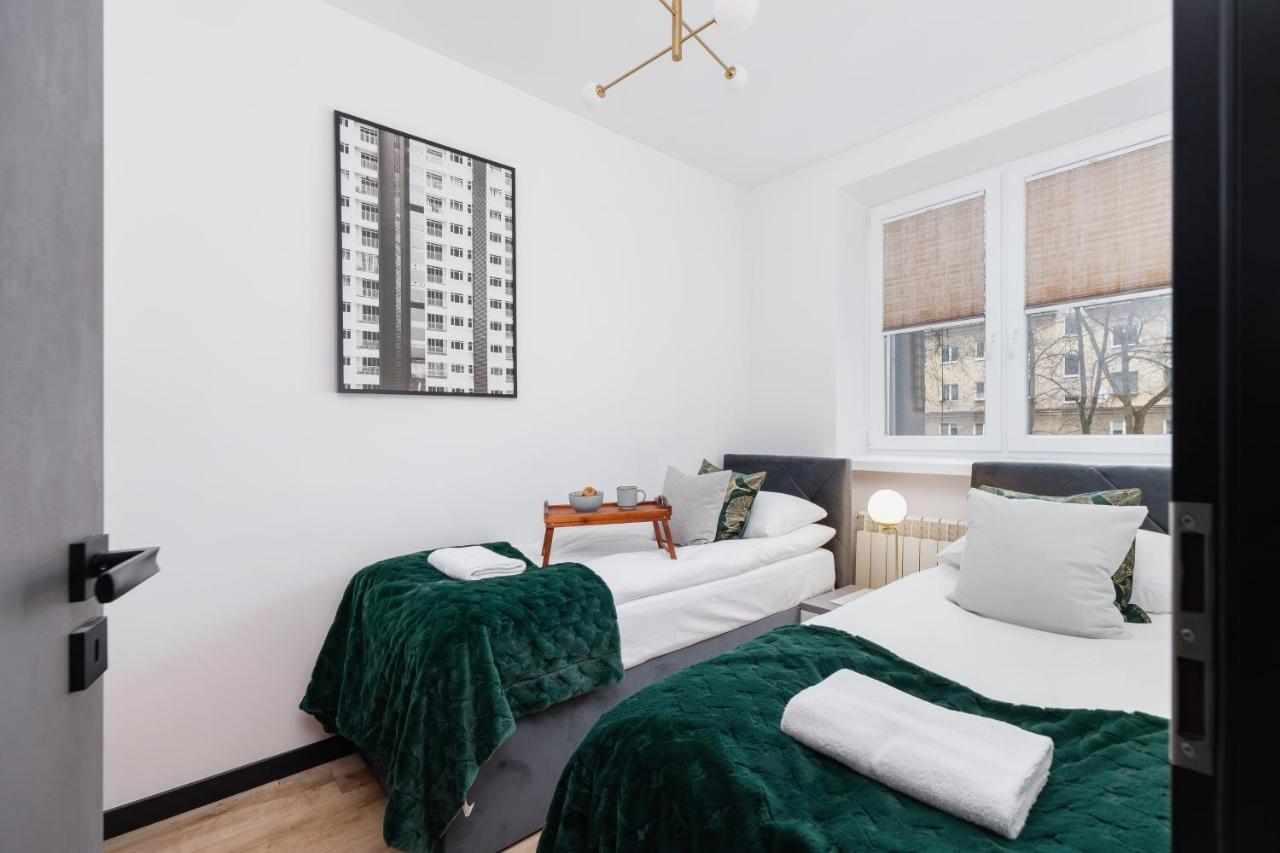 Apartments Osiedle Szkolne Cracow By Noclegi Renters Krakow Ngoại thất bức ảnh