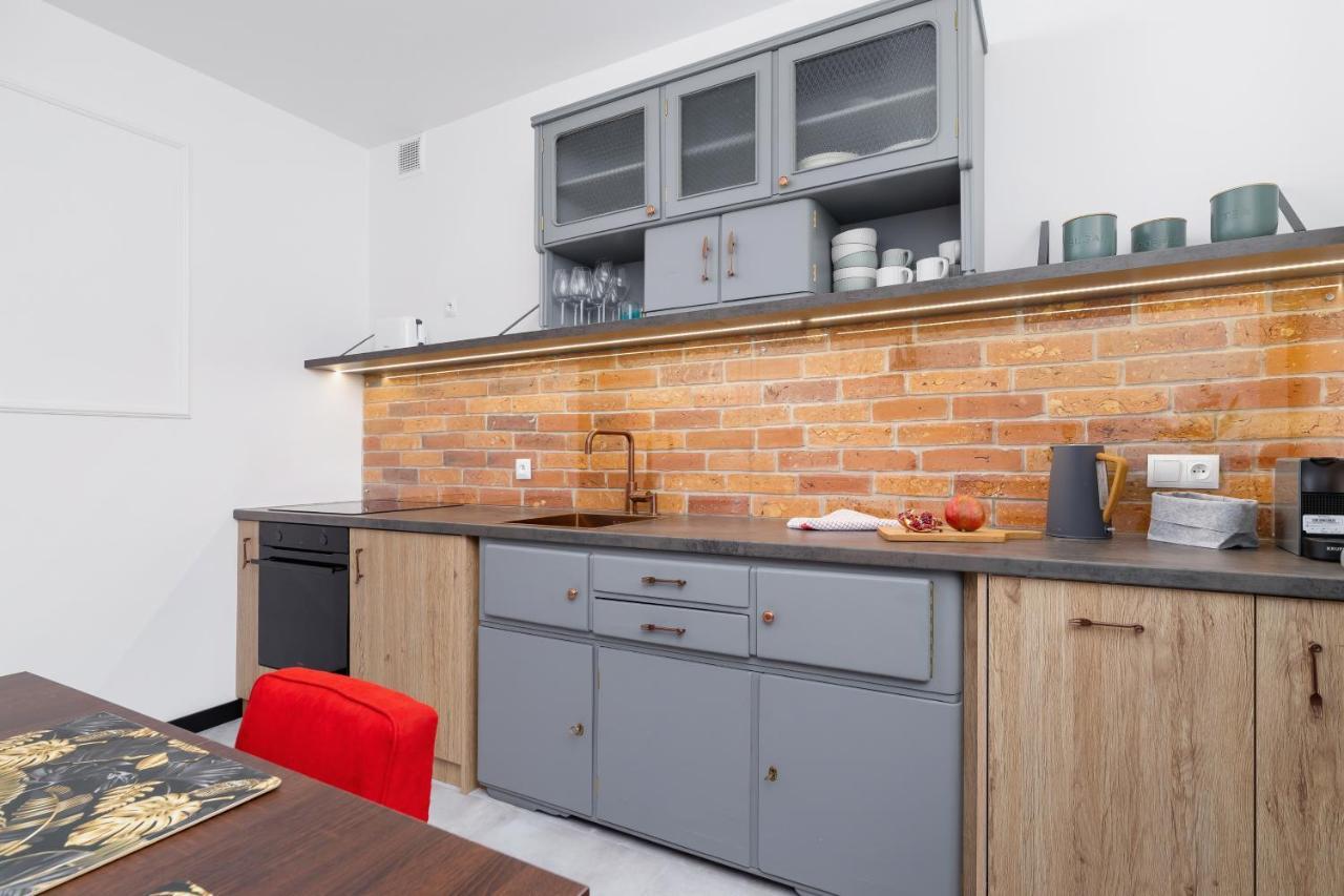 Apartments Osiedle Szkolne Cracow By Noclegi Renters Krakow Ngoại thất bức ảnh